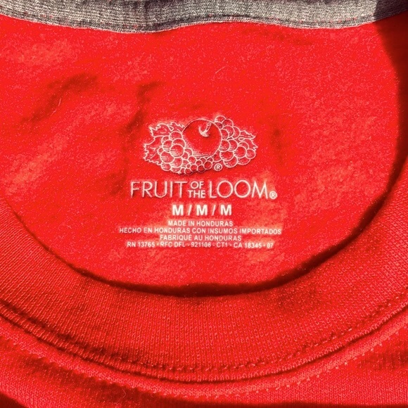NWOT Fruit of the Loom Sweatshirt - Picture 5 of 9